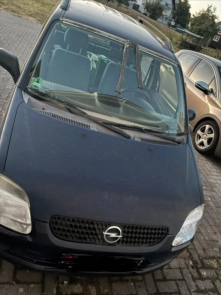 Opel Agila