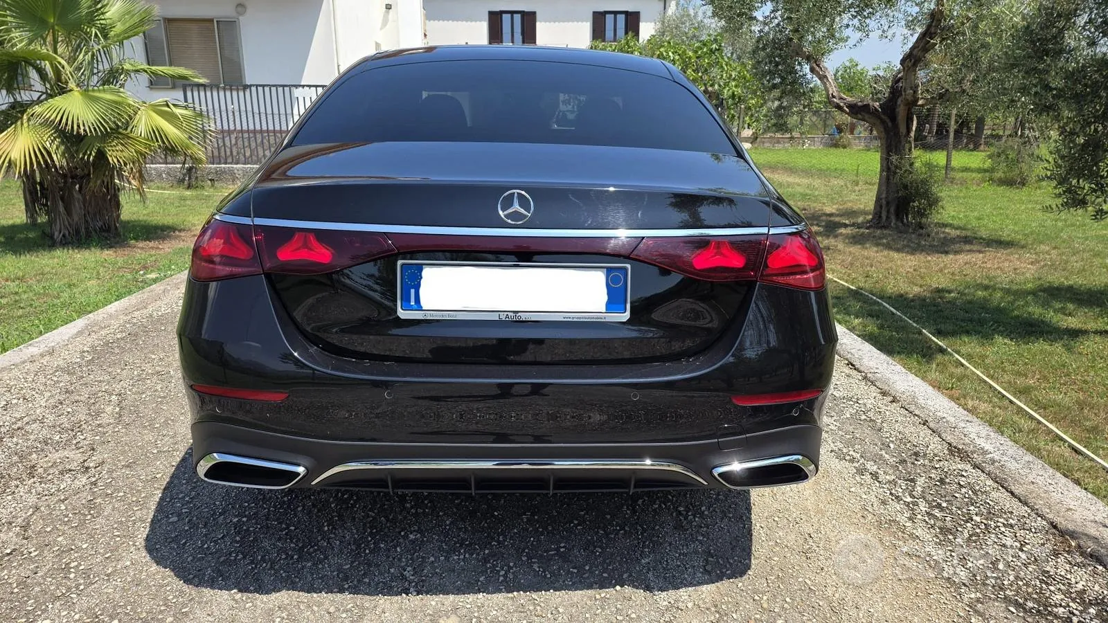 Mercedes-Benz E-Class 2024 photo 3