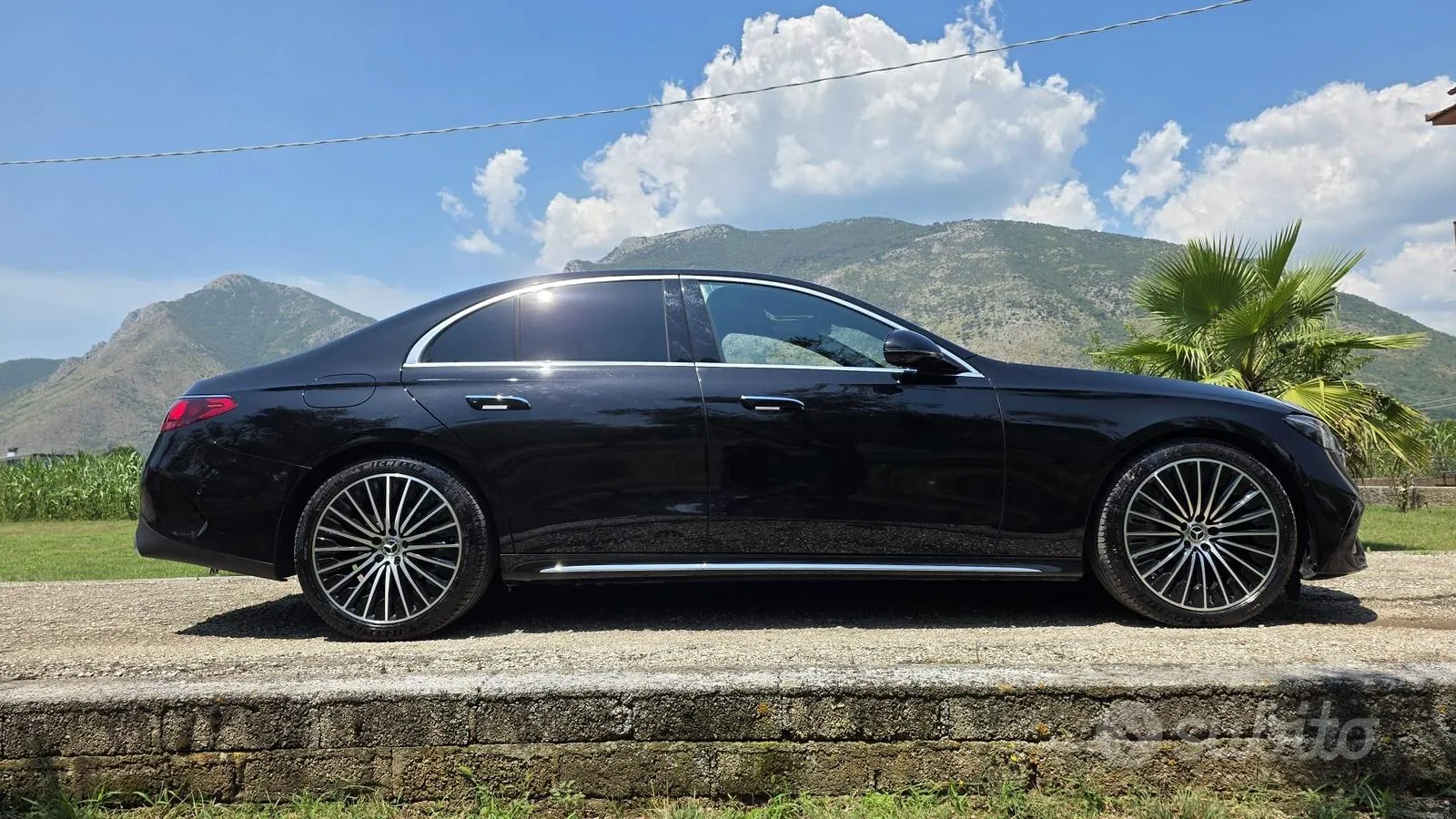 Mercedes-Benz E-Class 2024 photo 2