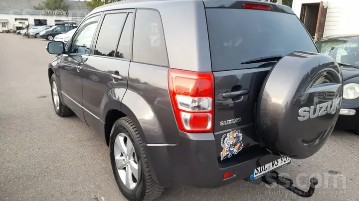 Suzuki Grand Vitara 2011 photo 5