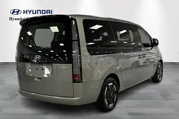 Hyundai Staria 2027 photo 2