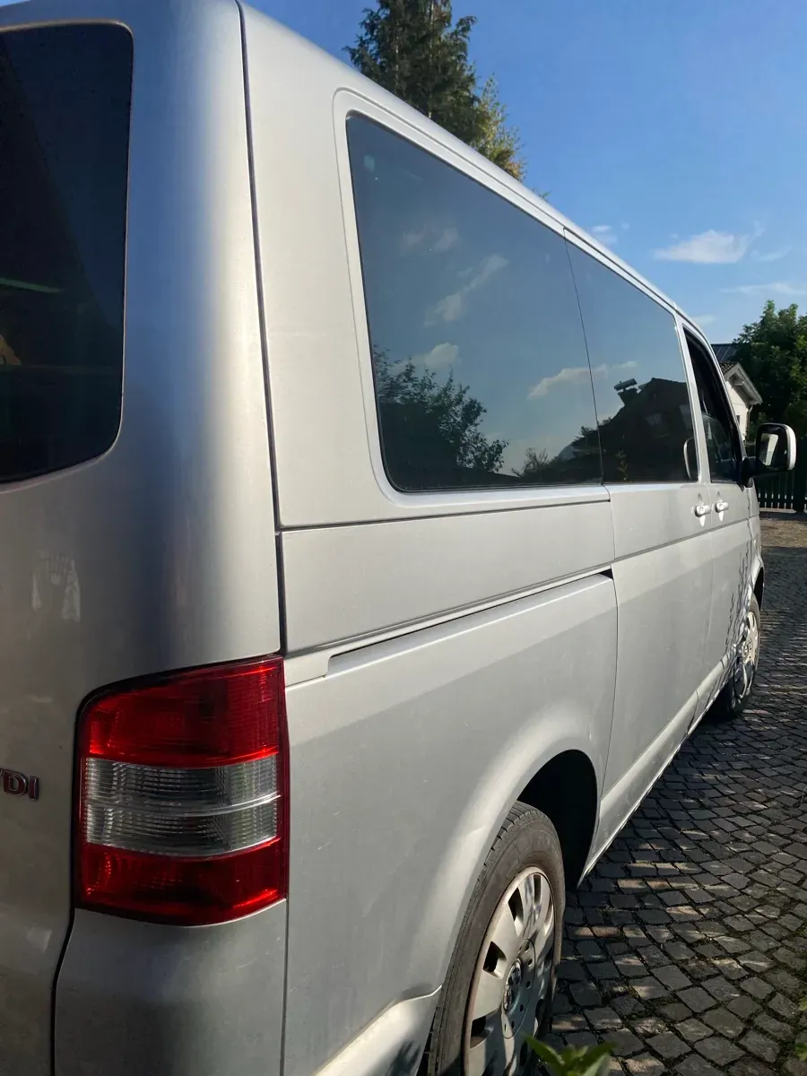 Volkswagen Caravelle 2007 photo 3