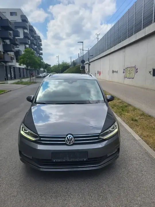 Volkswagen Touran 2015 photo 3