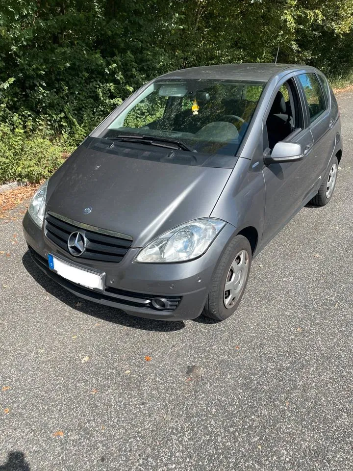 Mercedes-Benz A160