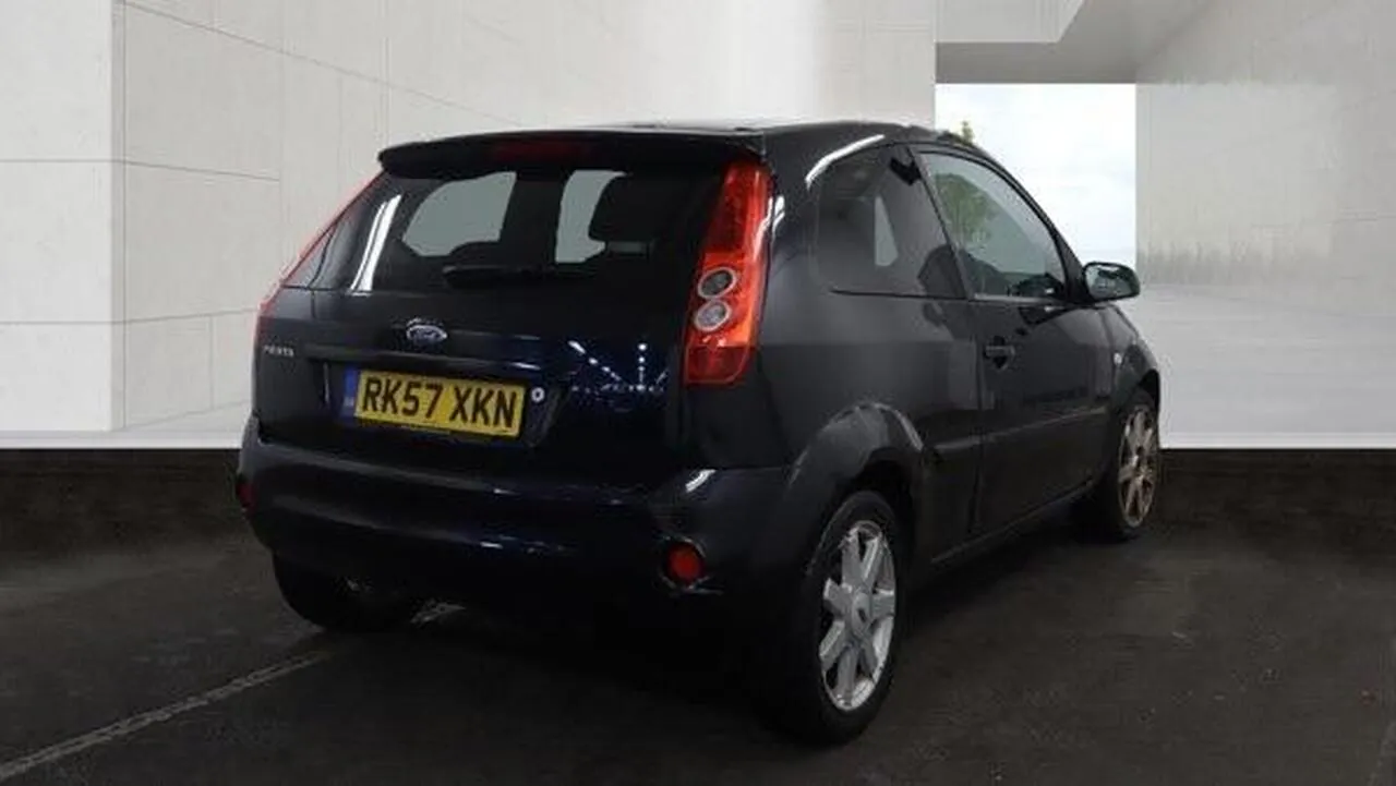 Ford Fiesta 2007 photo 5
