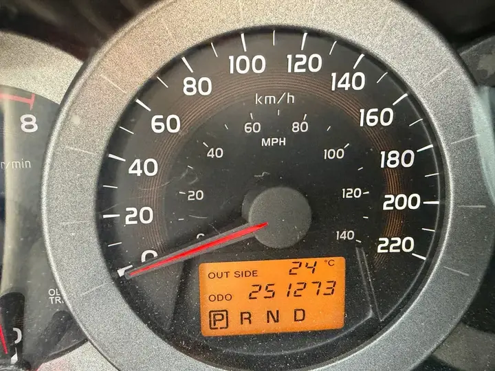 Toyota Rav4 2008 photo 5