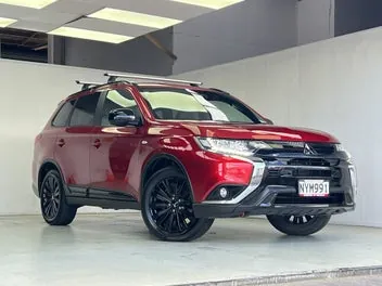 Mitsubishi Outlander 2022 photo 2