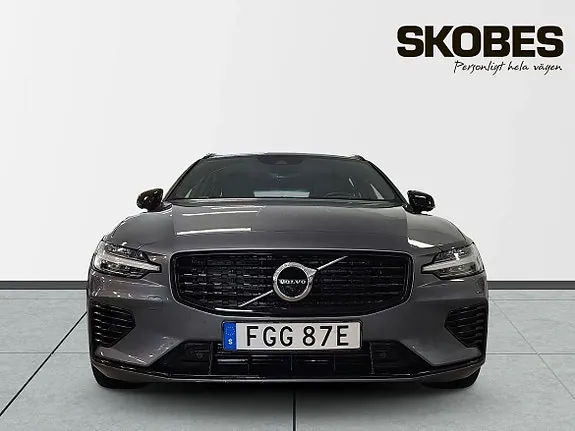 Volvo V60 2021 photo 2