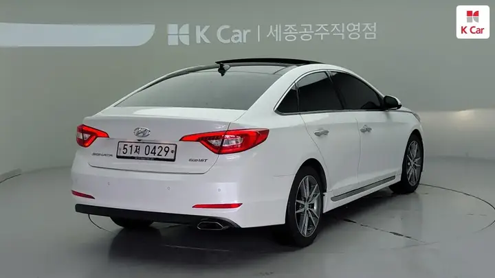 Hyundai Sonata 2016 photo 2