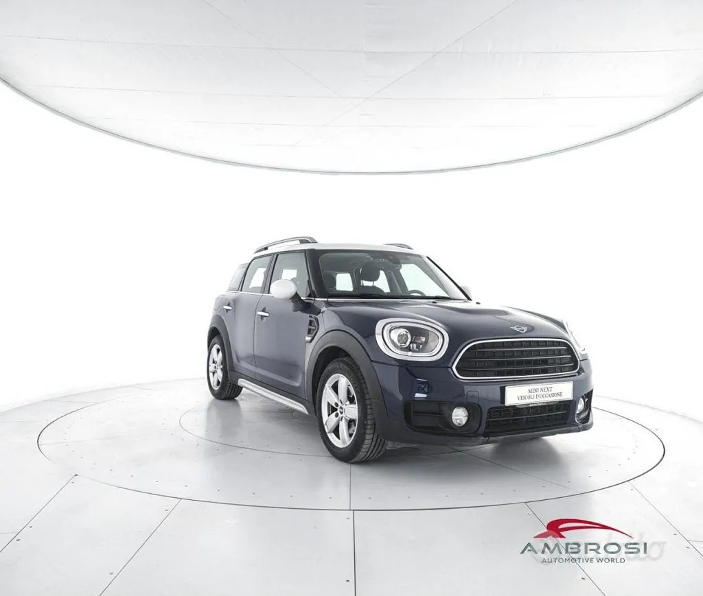 Mini Countryman 2018 photo 2