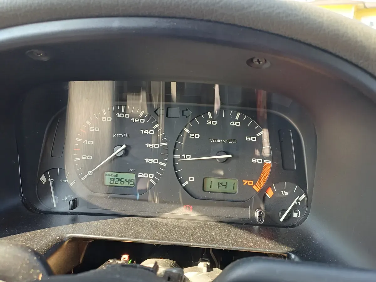 Volkswagen Polo 1996 photo 2