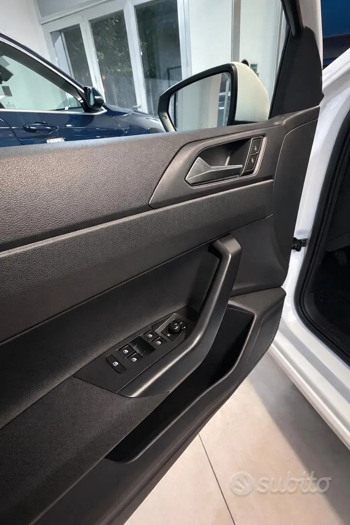 Volkswagen Polo 2021 photo 4