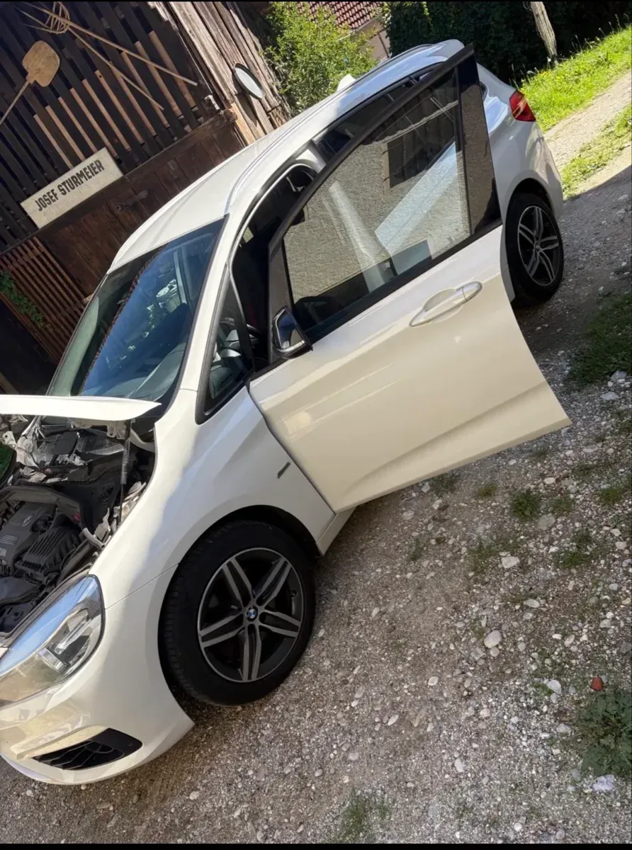 BMW 2 Series 2016 photo 3