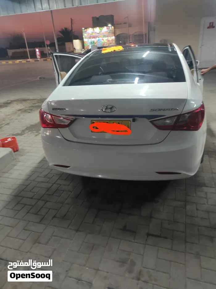 Hyundai Sonata 2011 photo 3