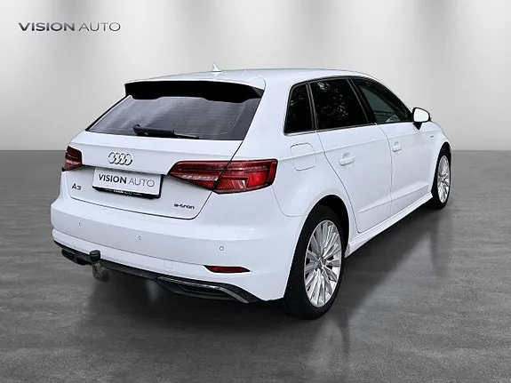Audi A3 2018 photo 5