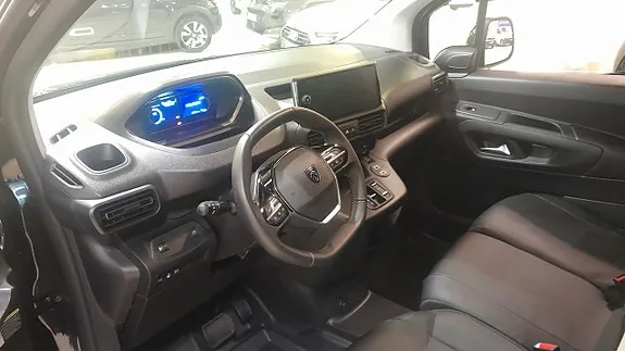 Peugeot Partner 2025 photo 3