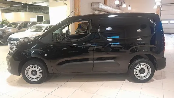 Peugeot Partner 2025 photo 2