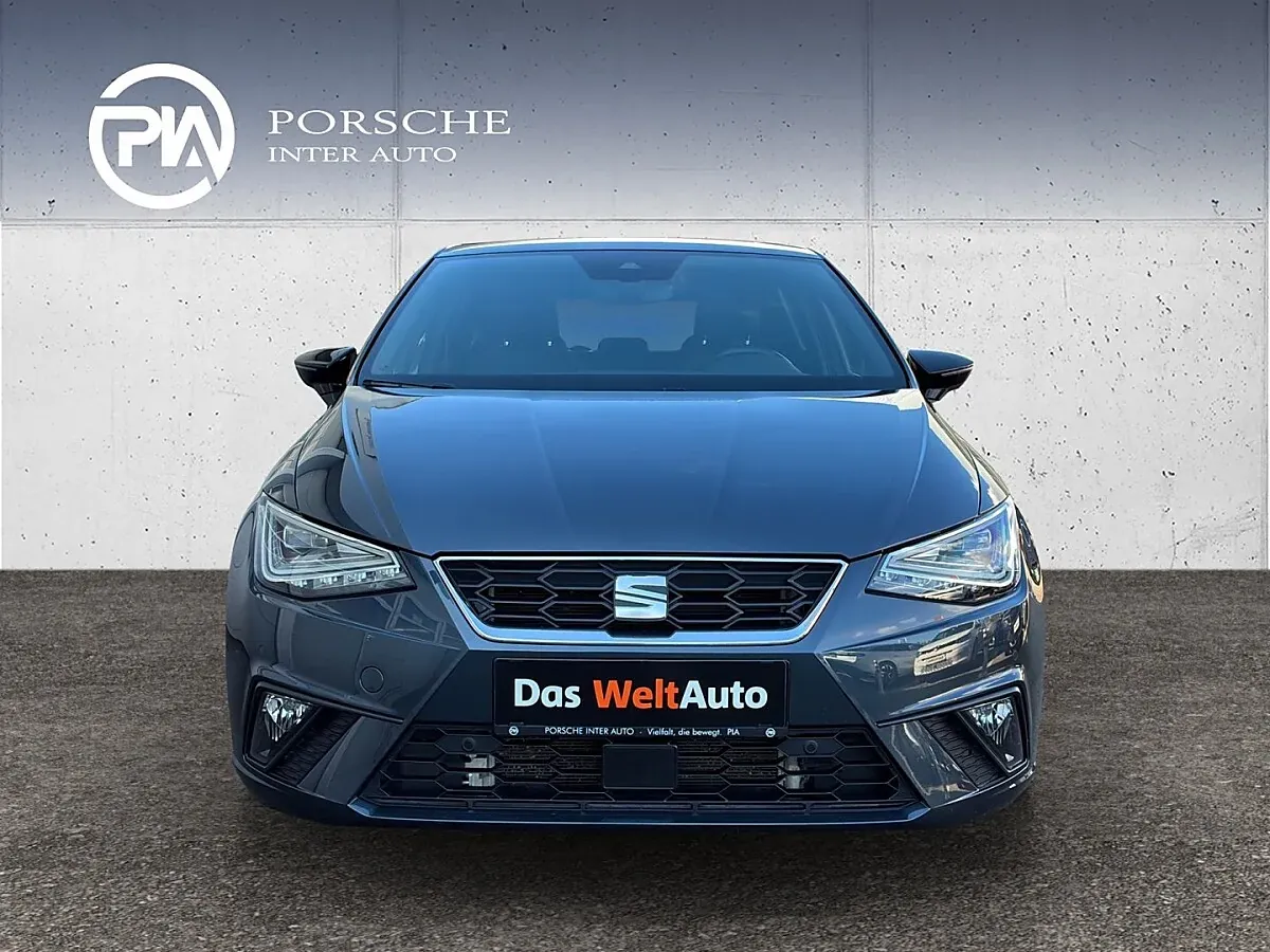 Seat Ibiza 2021 photo 2