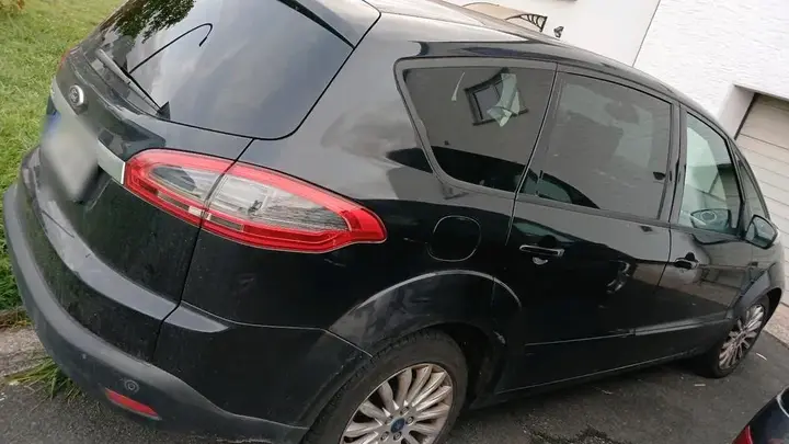 Ford S-Max