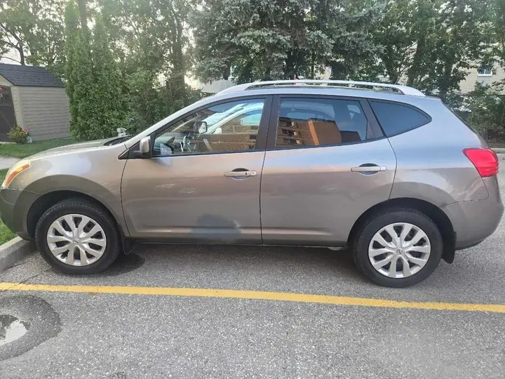 Nissan Rogue 2008 photo 2