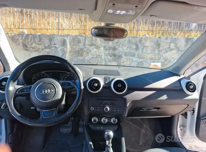 Audi A1 2012 photo 5