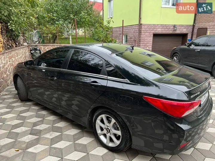 Hyundai Sonata 2013 photo 4