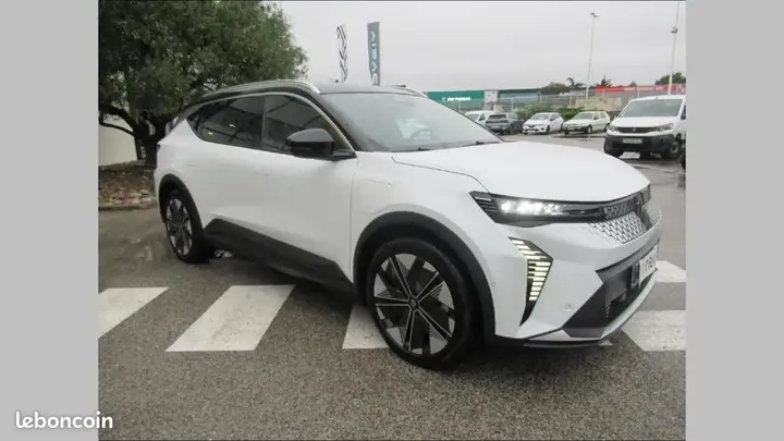 Renault Scenic 2024 photo 3