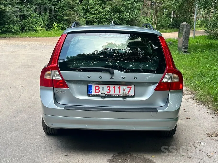 Volvo V70 2013 photo 4