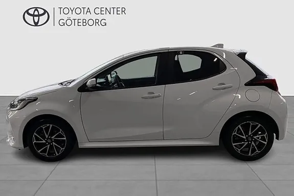 Toyota Yaris 2023 photo 5