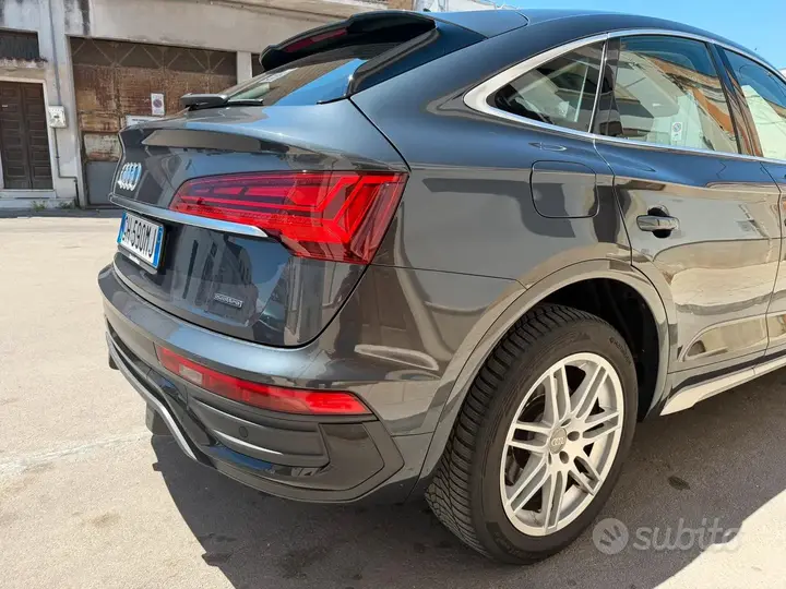 Audi Q5 2022 photo 4