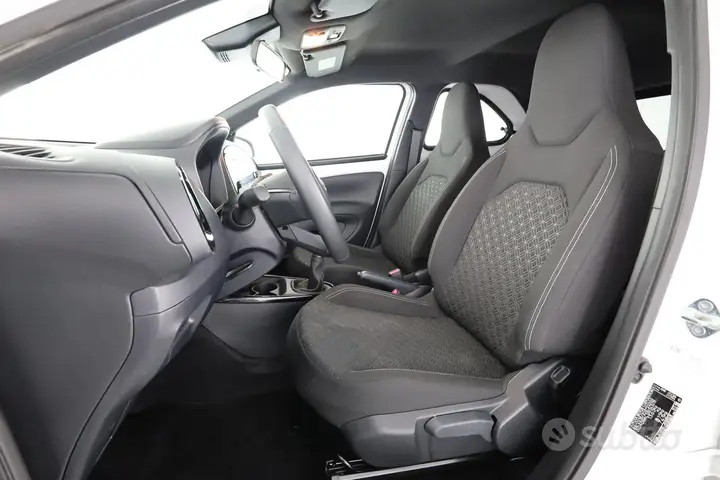 Toyota Aygo 2025 photo 2