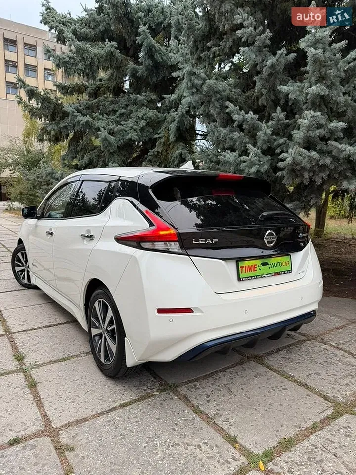 Nissan Leaf 2019 photo 4