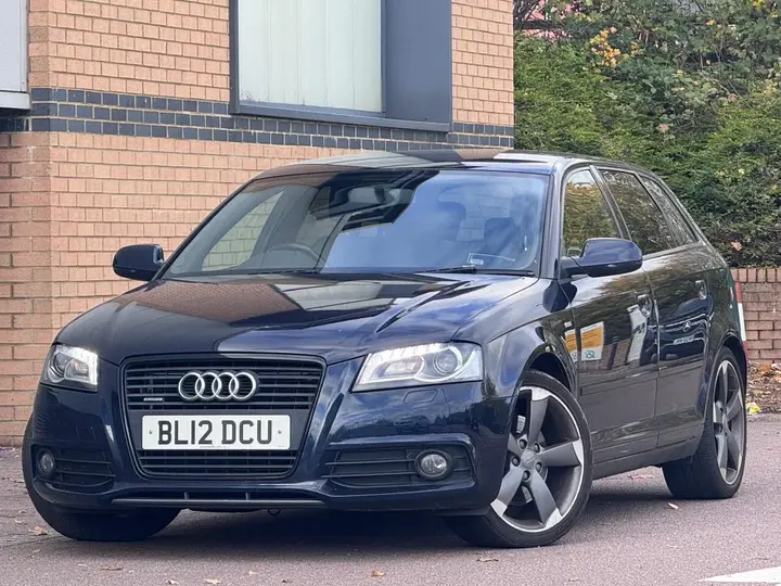 Audi A3 2012 photo 3