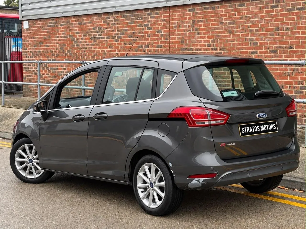 Ford B-Max 2017 photo 4