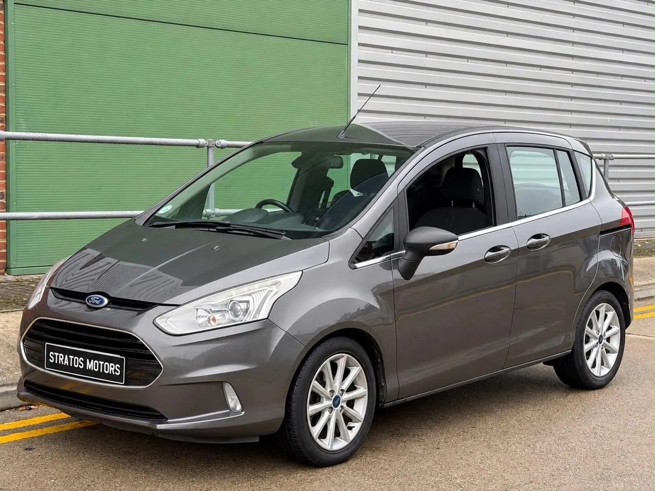 Ford B-Max 2017 photo 2