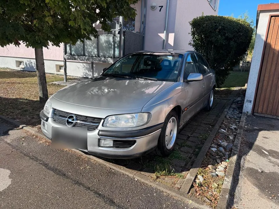 Opel Omega