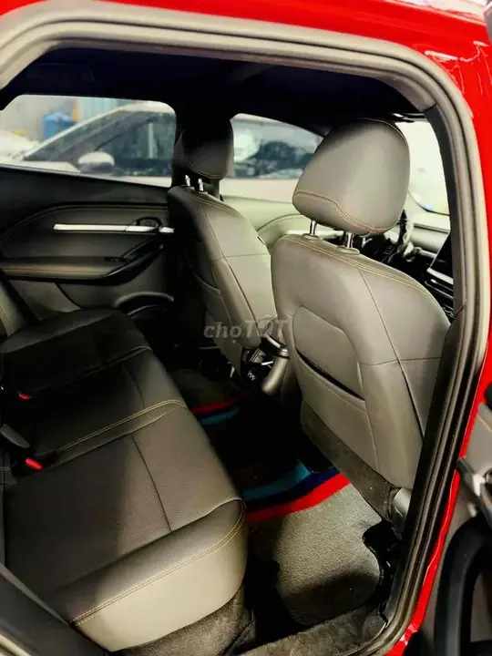Vinfast Vf6