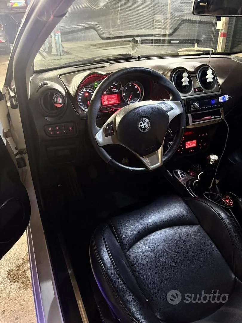 Alfa Romeo Mito 2010 photo 5
