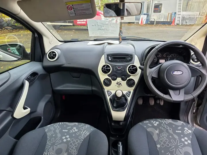 Ford Ka 2010 photo 3