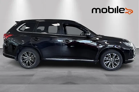 Mitsubishi Outlander 2018 photo 2