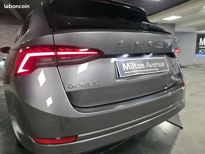 Skoda Octavia 2023 photo 4