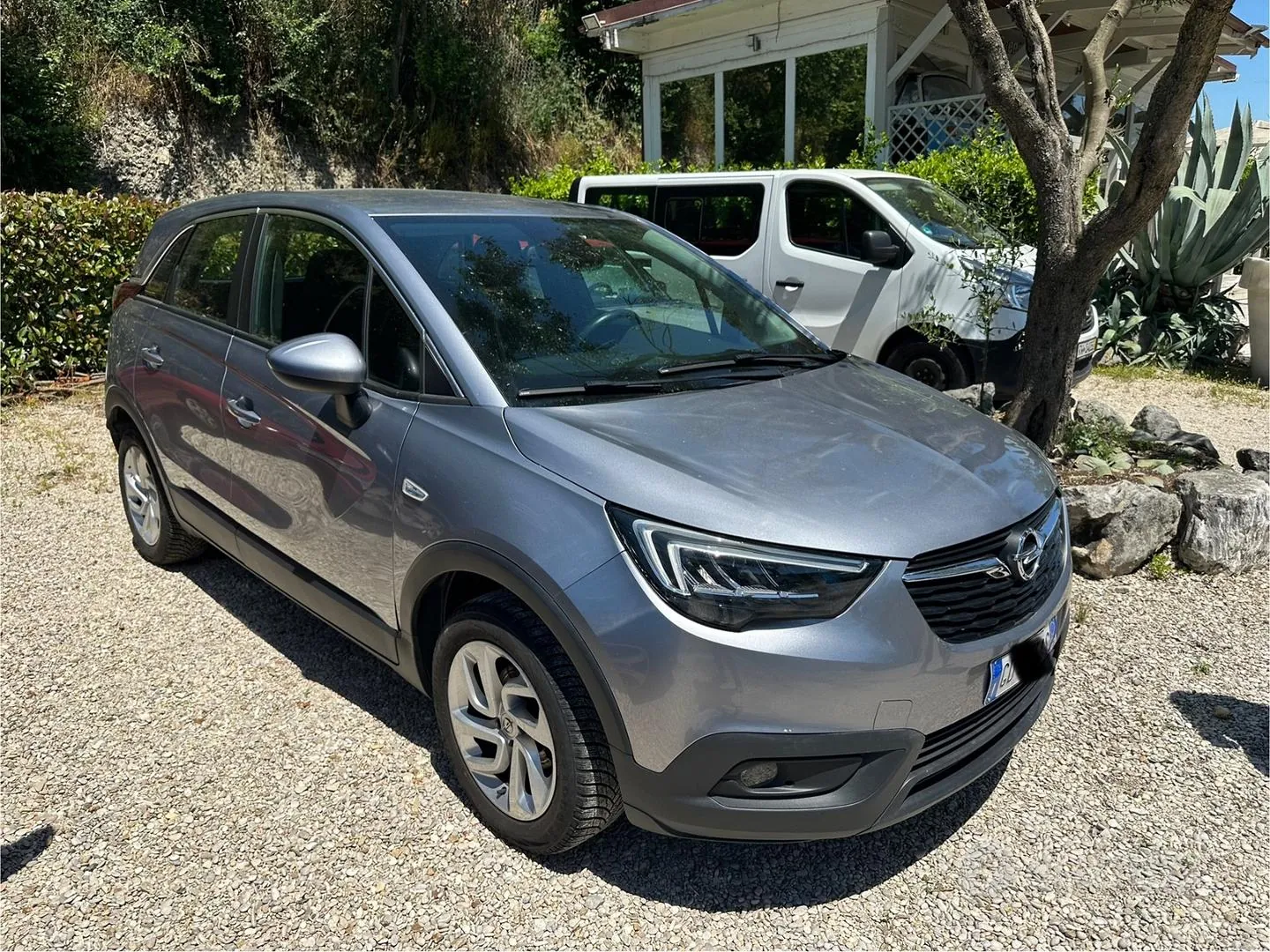 Opel Crossland X 2020 photo 2