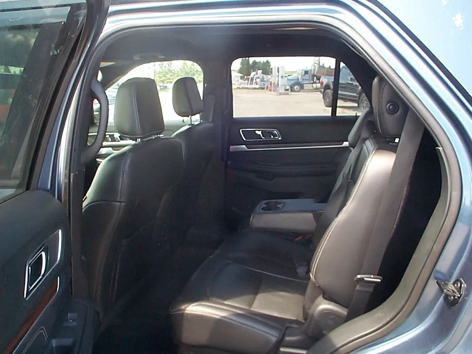 Ford Explorer 2018 photo 5