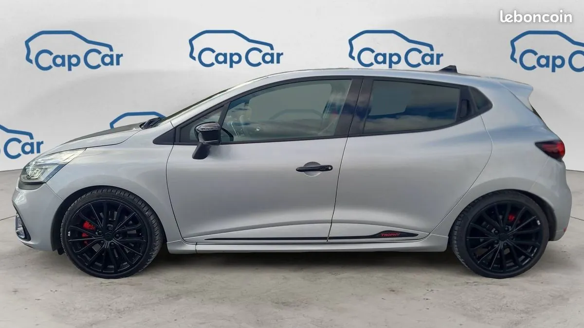 Renault Clio 2018 photo 2