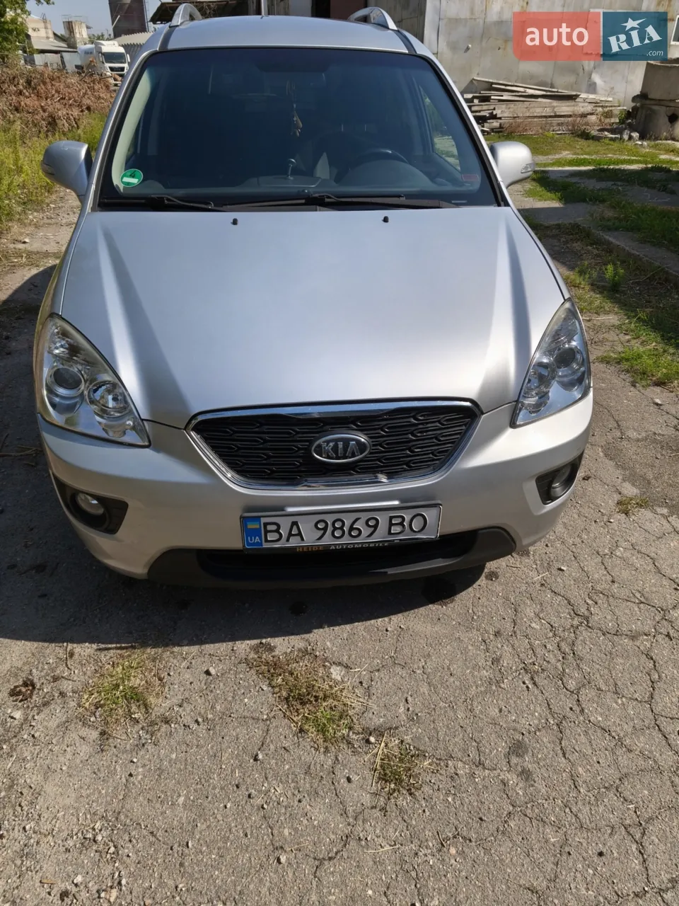 Kia Carens