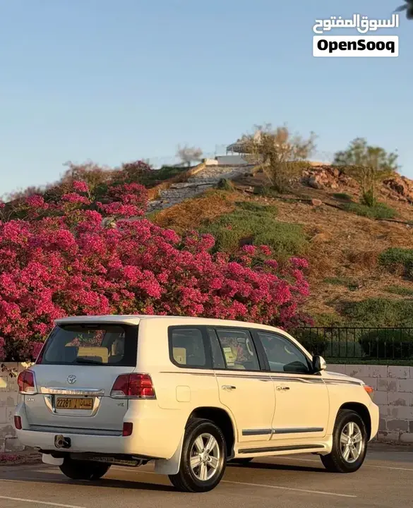 Toyota Land Cruiser Gxr 2013 photo 5