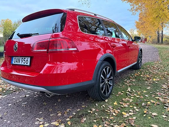 Volkswagen Passat Alltrack 2014 photo 4