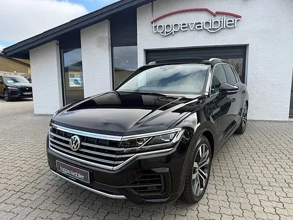 Volkswagen Touareg 2019 photo 2