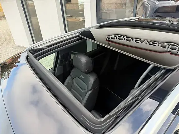 Volkswagen Touareg 2019 photo 3