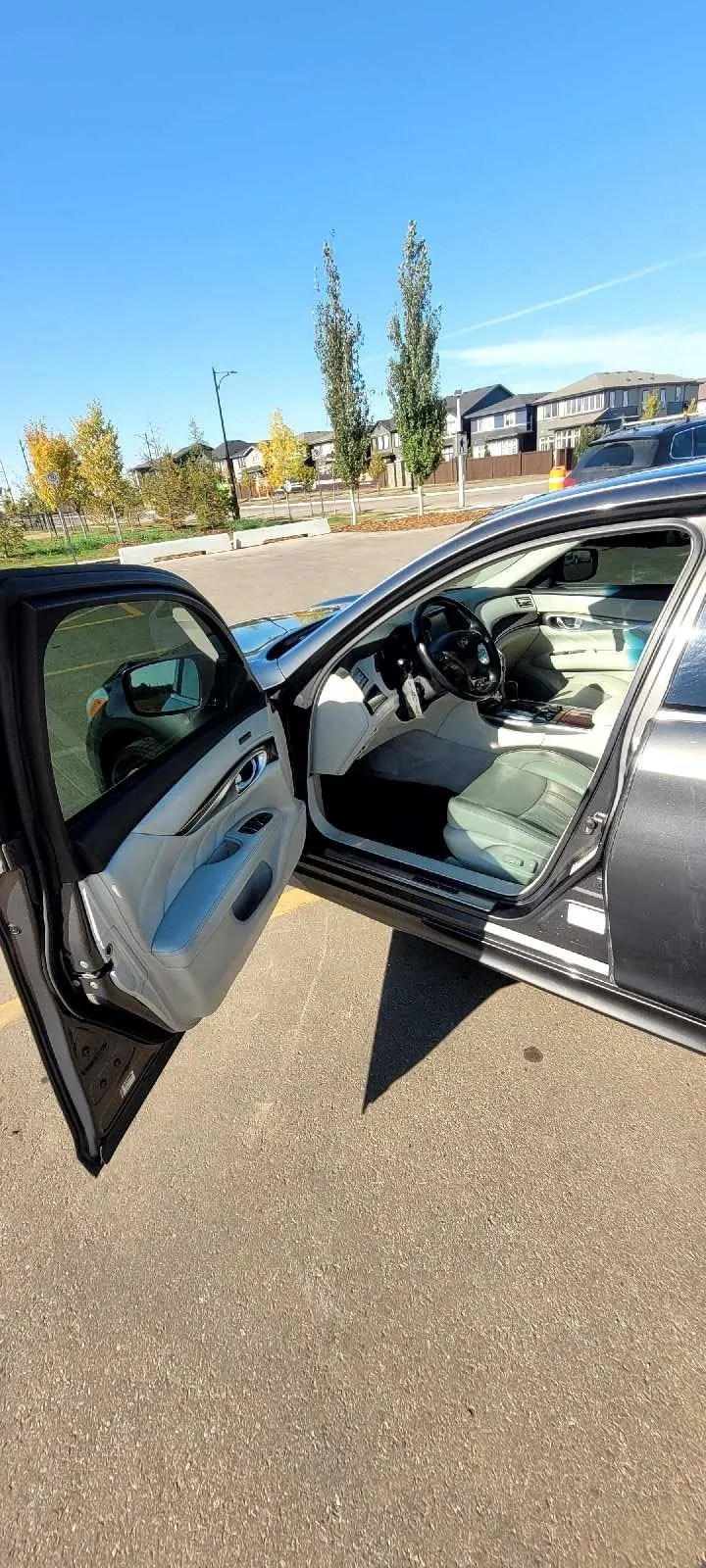 Infiniti M37X 2012 photo 5